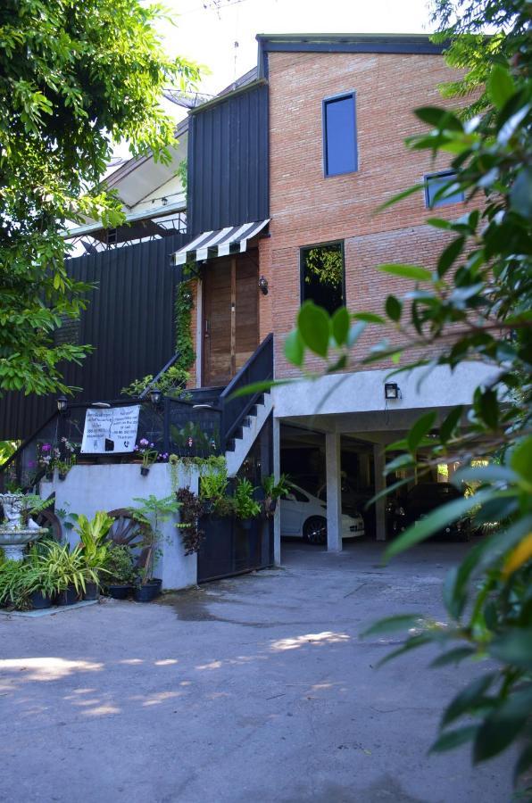 Dawnthaya Ayutthaya House บ้านดอนธยๅ อยุธยา Экстерьер фото
